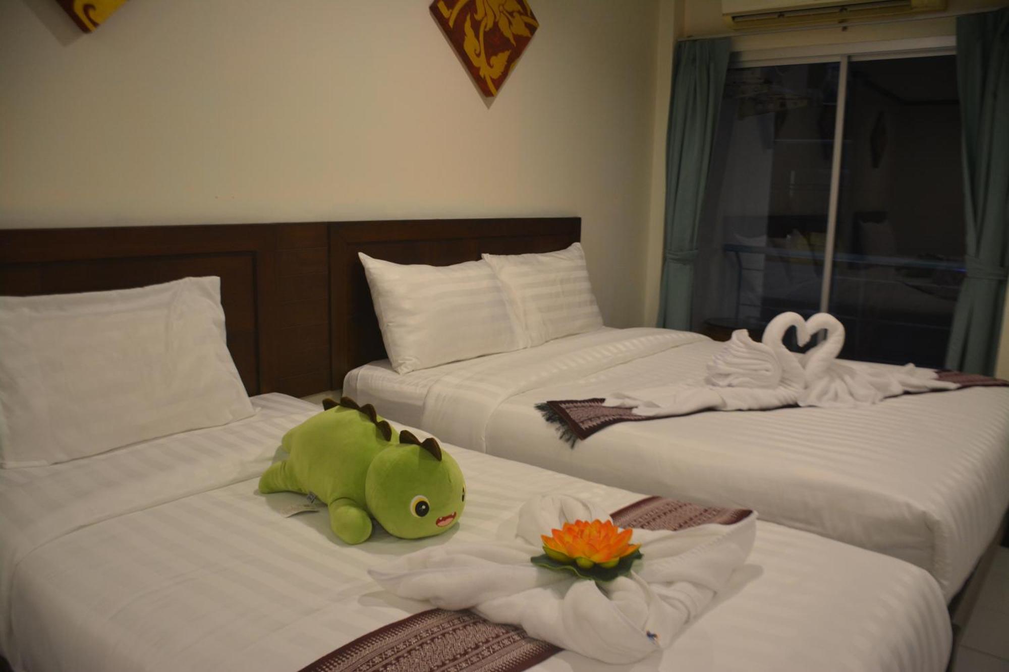Patong Moon Inn Residence Екстер'єр фото